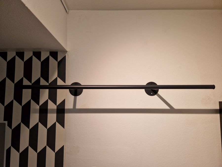 Trumpet Garderobenstange